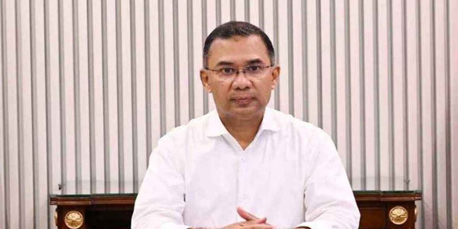 সরকারি অনুষ্ঠানের ব্যানার-বিলবোর্ডে প্রধানমন্ত্রীর ছবি ব্যবহার নিষিদ্ধ