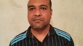নরসিংদীতে ৫০ পিস ইয়াবাসহ স্বাস্থ্য কমপ্লেক্সের আরএমও আটক