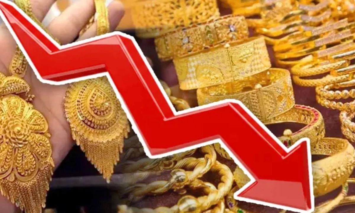 দেশের বাজারে কমে গেল স্বর্ণের দাম