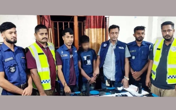 বিয়ানীবাজারে ৩ হাজার পিস ইয়াবাসহ আটক ১
