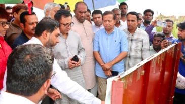 দক্ষিণ সুরমায় নতুন বিসিক শিল্পনগরীর স্থান পরিদর্শনে বাণিজ্যমন্ত্রী