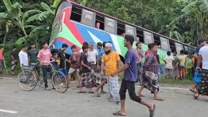 জুলাই মাসে সড়ক দুর্ঘটনায় প্রাণ গেল ৪১৬ জনের