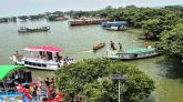 টাঙ্গুয়ার হাওরে হাউসবোট থেকে পানিতে নেমে যুবকের মৃত্যু