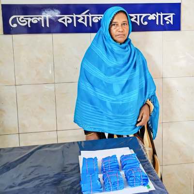 যশোরে ৬ হাজার পিস ইয়াবাহসহ নারী মাদক কারবারি আটক