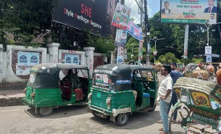 সিলেটে হাজার হাজার মেয়াদোত্তীর্ণ  সিএনজি অটোরিকশা দাপিয়ে বেড়াচ্ছে রাস্তায় !