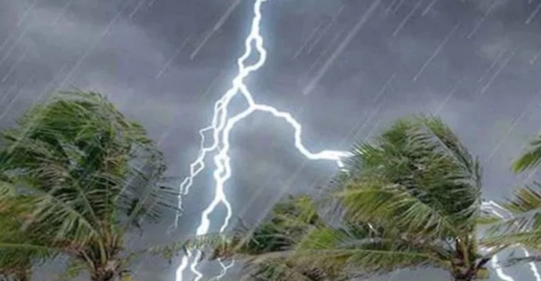 দেশের ১৩ জেলায় ৬০ কিলোমিটার বেগে ঝড়ের আভাস