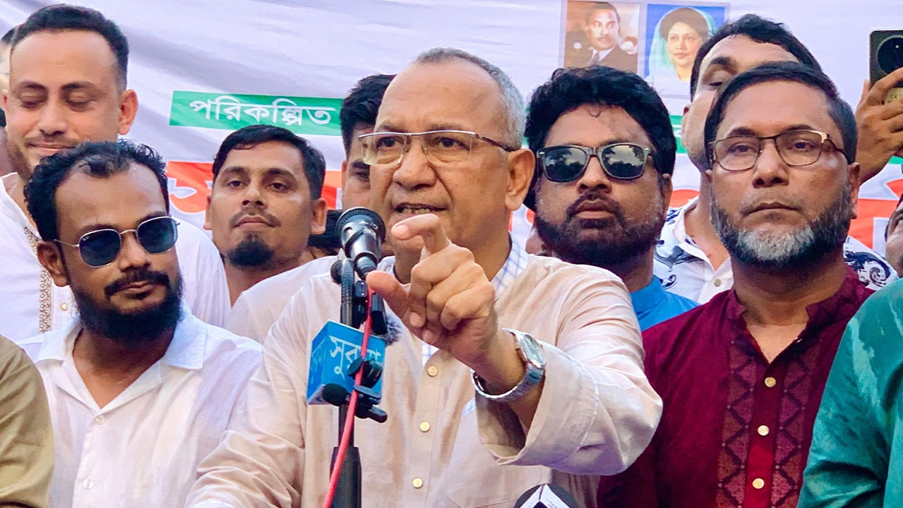 গণহত্যা ও গুম-খুনের দায়ে হাসিনার বিচার হতে হবে : যুবদল সভাপতি