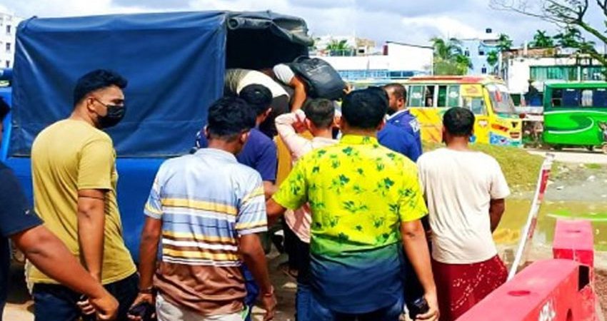 মাধবপুরে আবাসিক হোটেলে অভিযান, ১০ নারী-পুরুষ আটক