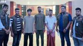 অনলাইনে পণ্য বিক্রির নামে প্রতারণা, ঝিনাইদহে গ্রেপ্তার ৩