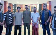 অনলাইনে পণ্য বিক্রির নামে প্রতারণা, ঝিনাইদহে গ্রেপ্তার ৩