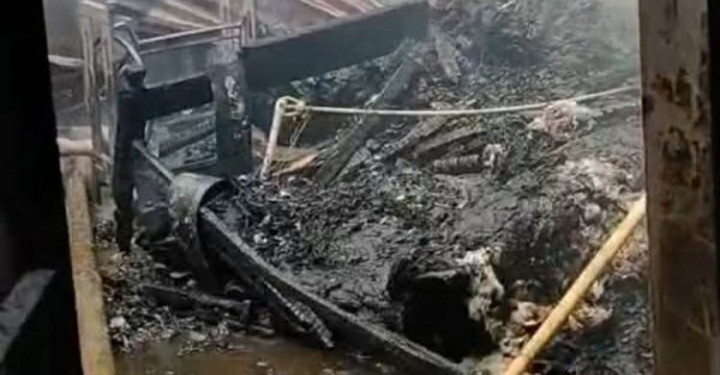 সুনামগঞ্জে আগুনে পুড়ল ৩টি পরিবারের বসতঘর