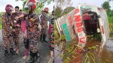 সুনামগঞ্জে লাশবাহী অ্যাম্বুলেন্স খাদে, নারী-শিশুসহ আহত ১৩
