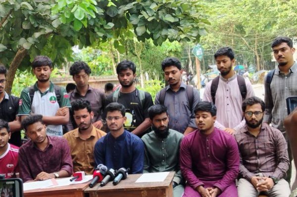শাকসু নির্বাচন নিয়ে আল্টিমেটাম