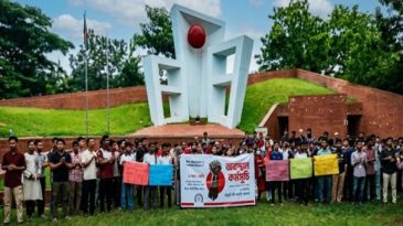 সিলেট ইঞ্জিনিয়ারিং কলেজ : ১২তম দিনে দাবিতে অনড় শিক্ষার্থীরা