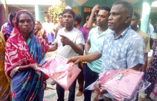 কমলগঞ্জে সহস্রাধিক চা শ্রমিকের মাঝে বস্ত্র বিতরণ
