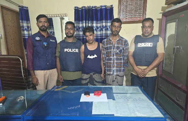 ছাতকে ১৩০ পিস ইয়াবাসহ দুই মাদক কারবারী গ্রেপ্তার