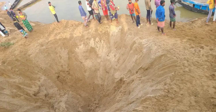 সিলেটের জাফলংয়ে বালু তুলতে গিয়ে শ্রমিকের মৃত্যু