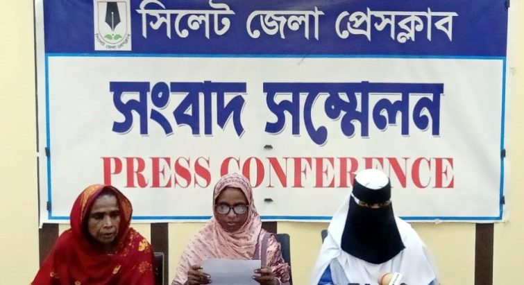সিলেটে অবৈধ বালু উত্তোলনের প্রতিবাদ করায় অটোরিকশাচালক জেলে
