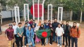 ইতিহাস-ঐতিহ্যের সন্ধানে টাওয়ার অব লন্ডনে বাংলাদেশি শিক্ষার্থীরা